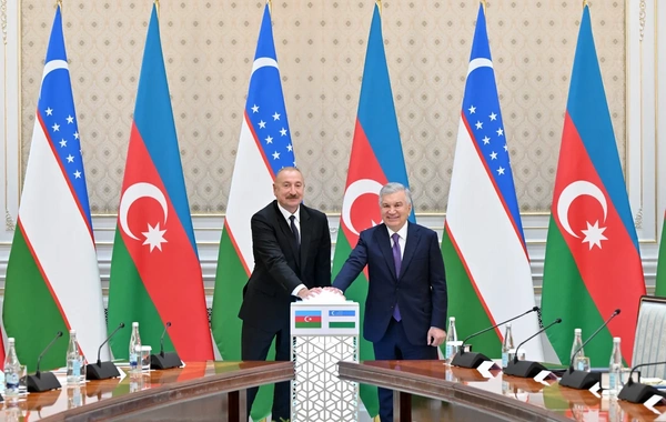İlham Əliyevin Özbəkistana səfəri münasibətlərin strateji xarakterinin növbəti təsdiqi oldu - RƏY
