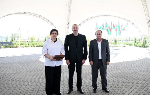 Zəngilanın Məmmədbəyli və Ağalı kəndlərinin sakinlərinə mənzillərin açarları təqdim edilib Zəngilanın Məmmədbəyli və Ağalı kəndlərinin sakinlərinə mənzillərin açarları təqdim edilib