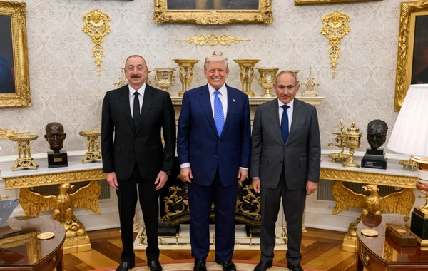 Tramp Azərbaycan və Ermənistanla bağlı paylaşım edib