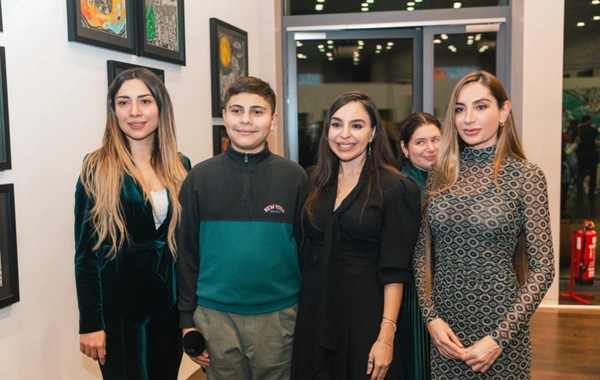 Leyla Əliyeva Berlində MAMA "Ana təbiət" sərgisindən paylaşım etdi
