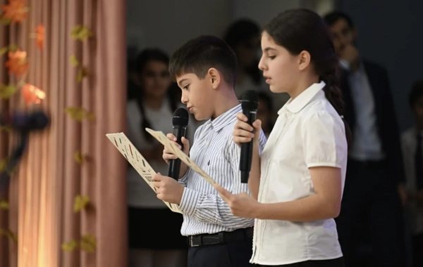 ADA Məktəbində xeyriyyə məqsədli ənənəvi Payız festivalı – "Məhsul bayramı" təşkil edilib
