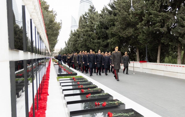 DİN-in şəxsi heyəti 20 Yanvar şəhidlərinin xatirəsini yad edib