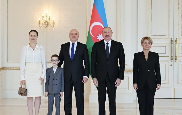 Президент Азербайджана принял новоназначенного посла Грузии в нашей стране