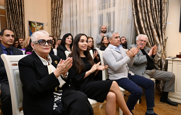 Maqsud İbrahimbəyov Yaradıcılıq Mərkəzində "Neft bumu hamıya gülümsəyir" festivalının açılışı olub