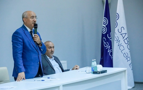 Milli dəyərlər və gənclərin gələcəyi mövzusunda tədbir keçirilib