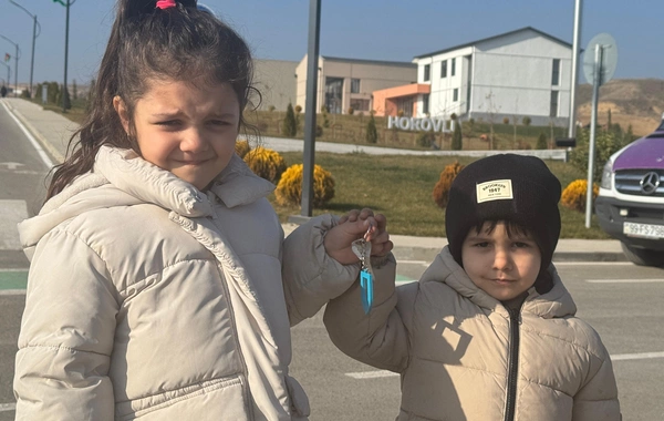 Növbəti köç karvanı Horovlu və Sos kəndinə çatıb, açarlar təqdim olunub