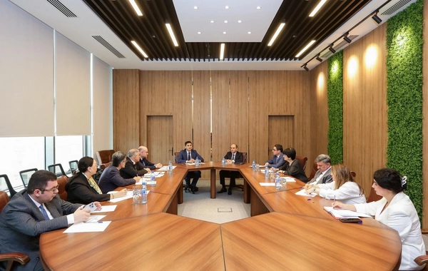 PA nümayəndəsi ƏƏSMN yanında İctimai şuranın üzvləri ilə görüşüb