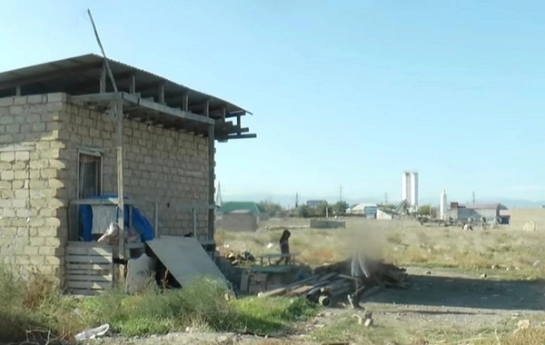 "Uşaqlar 3 gün soyuqda qaldılar" - Gəncə sakini qazın olmamasından şikayət etdi