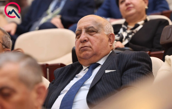 AMEA-nın  Rəyasət Heyətinin "gərgin" iclası