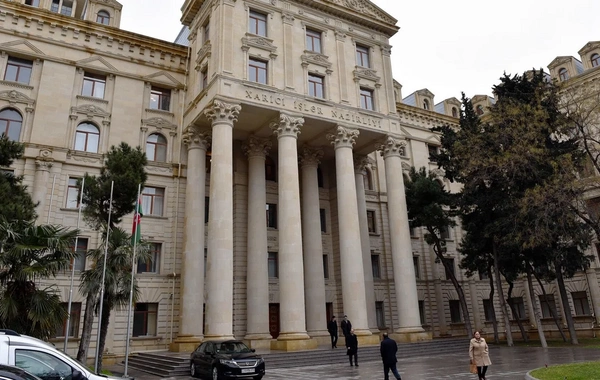 Azərbaycan XİN: Dəməşqdə BƏƏ səfirliyinə hücum Vyana Konvensiyasının pozulmasıdır