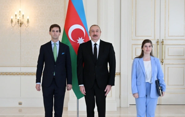 Ильхам Алиев принял верительные грамоты новоназначенного посла Бельгии в Азербайджане
