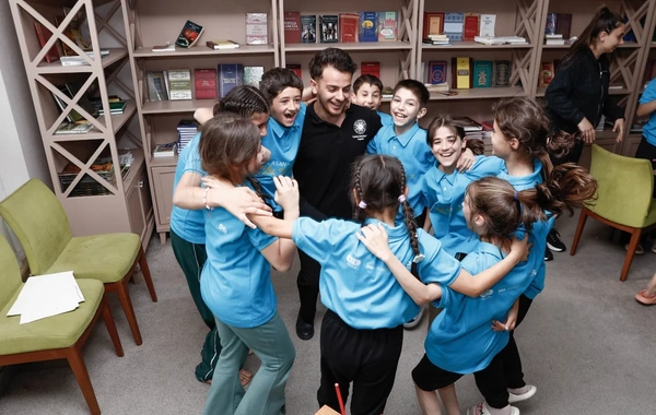 Leyla Əliyeva və Arzu Əliyeva 11 nömrəli inteqrasiya təlimli internat tipli ümumtəhsil məktəbində olublar