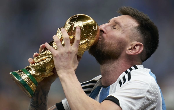 Messi ilə bağlı "bomba" transfer iddiası