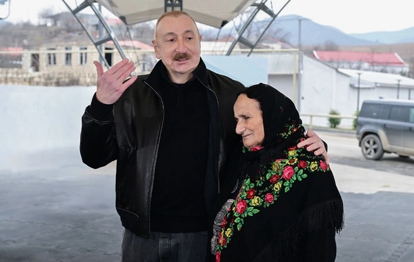 İlham Əliyev Ağdərədə Aşağı Oratağ, Çıldıran, Heyvalı və Çapar kəndlərinin sakinləri ilə görüşüb