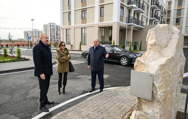 İlham Əliyev Ağdamda 2-ci yaşayış kompleksinin açılışında iştirak edib