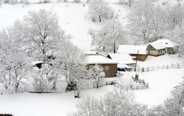 Bəzi ərazilərə qar yağır - FAKTİKİ HAVA