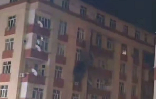 Gənclər şəhərciyində başlayan yanğın söndürülüb
