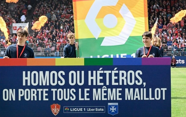 Məşhur klubun oyunçusu LGBT-ni dəstəkləmədiyi üçün diskalifikasiya edildi