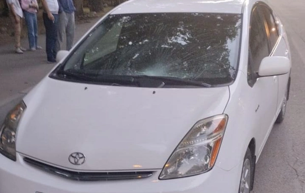 Mingəçevirdə Toyota Prius 15 yaşlı qızı vurdu