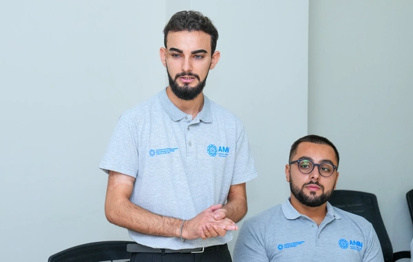 Dövlət Komitəsinin sədri AMİN könüllüləri ilə görüşüb
