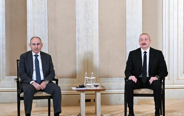 Первый открытый диалог между лидерами Азербайджана и Армении: мирный договор стал еще ближе?