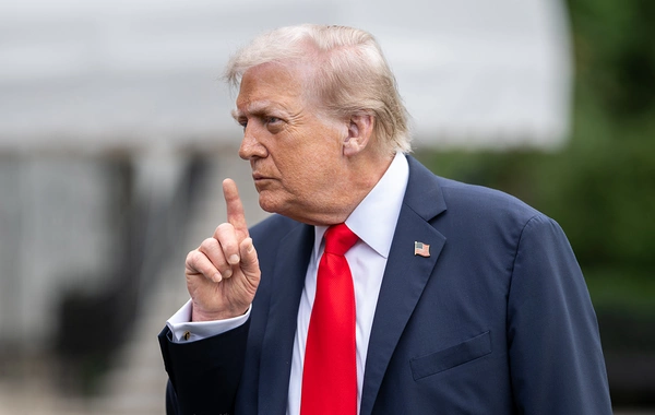 Sərxoş kişi Maduronu oğurladığı üçün Trampı POLİSƏ VERDİ - CƏRİMƏLƏNDİ