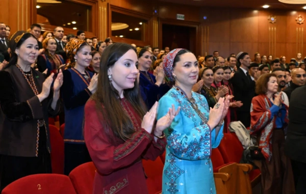Aşqabadda Türkmənistan Dövlət Simfonik Orkestrinin konserti olub