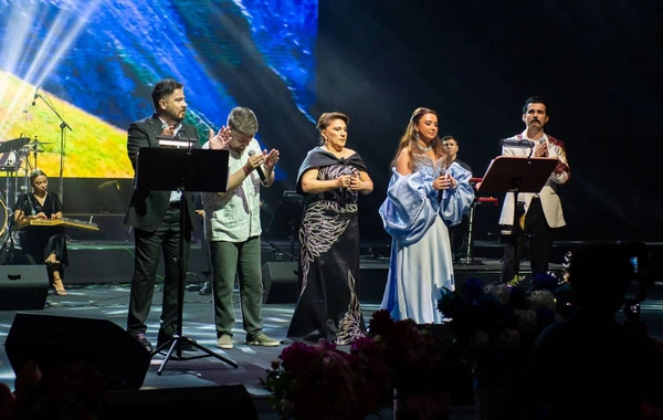 Leyla Rəhimova "Dostlar əhatəsində" konsert verdi