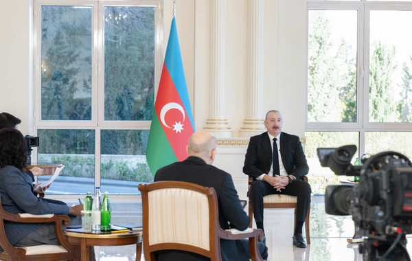 Prezident: Azərbaycan dilini qorumaq hər birimizin vəzifəsidir