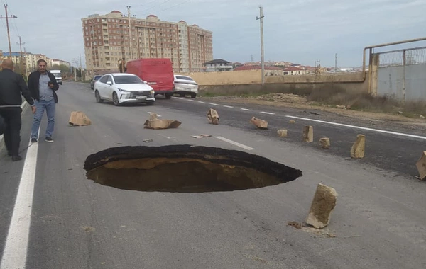 Masazırda yol çökdü