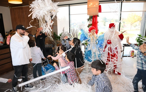 Leyla Əliyeva Mərkəzi Nəbatat bağında uşaqlar üçün təşkil olunan tədbirdə iştirak edib