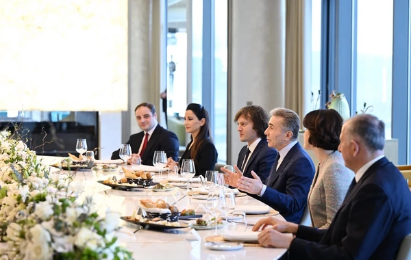 Tbilisidə Azərbaycan Prezidentinin şərəfinə lanç verilib