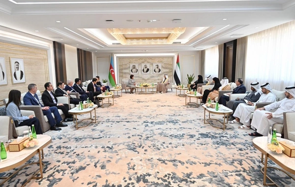 Sahibə Qafarova BƏƏ-dən olan həmkarı ilə parlamentlərarası əlaqələri müzakirə edib