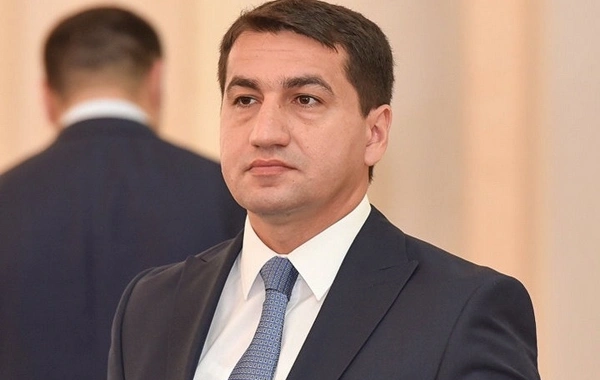 Azərbaycan Prezidentinin köməkçisi 12-ci Qlobal Bakı Forumundan yazdı