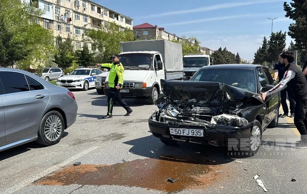 Sumqayıtda zəncirvari qəza olub, xəsarət alanlar var