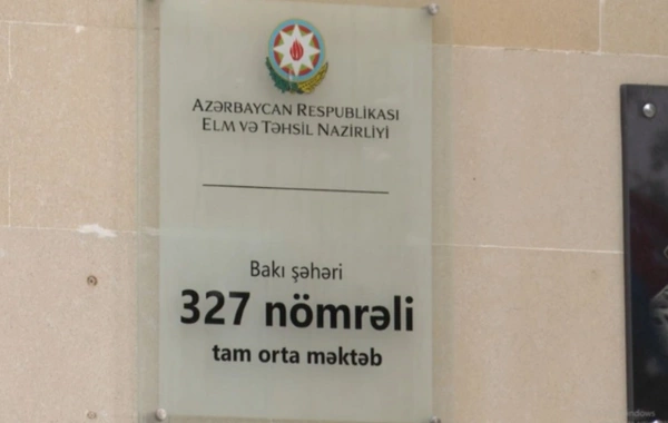 Bakıda min nəfər şagirdi olan məktəbin işığı yanmır, suyu da gəlmir
