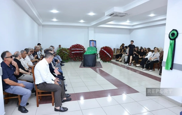 Xalq artisti Tofiq Bakıxanovla vida mərasimi başa çatıb