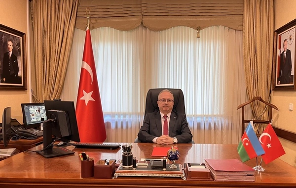 Türkiyənin Azərbaycandakı yeni səfiri səlahiyyətlərinin icrasına başlayıb