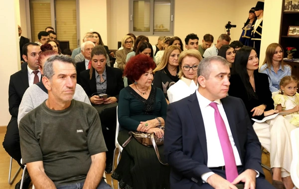 Fuad Muradov Yunanıstandakı azərbaycanlılarla diaspor fəaliyyətinin yol xəritəsini müzakirə edib