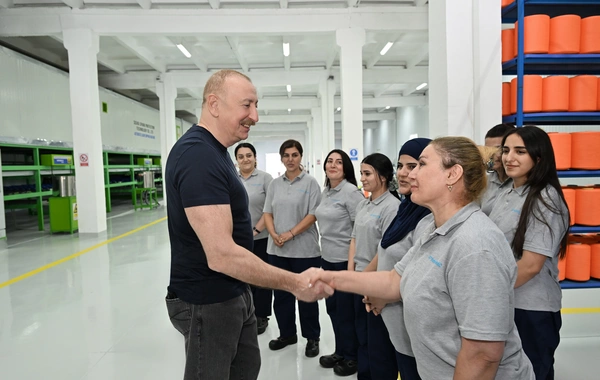 Xankəndidə iş əlcəkləri istehsalı müəssisəsinin açılışı olub