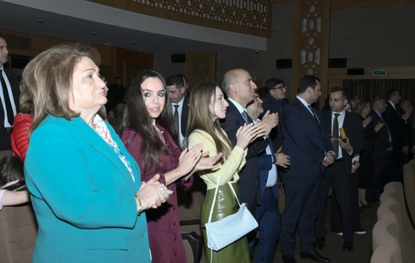 "Mən, Lalə, bir də Şerlok Holms 2" filminin ikinci mövsümü ictimaiyyətə təqdim olunub