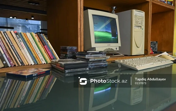 1959-cu ildən bu günə: İT sahəsinin inkişafını əks etdirən sərgi - FOTOREPORTAJ