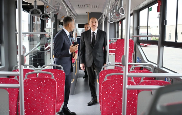 Prezident İlham Əliyev "BakuBus" MMC-nin Gəncə Avtoparkının açılışında iştirak edib