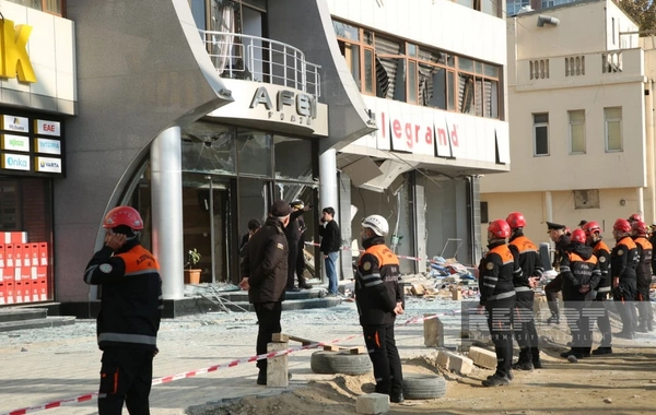 Bakıda obyektdə güclü PARTLAYIŞ - 7 nəfər xilas edilib, yaralılar var