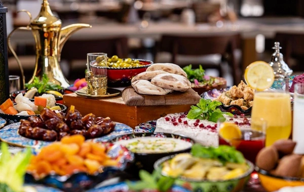 Ramazan ayında fantastik qiymətə təklif olunan İFTAR MENYULARI - VİDEO