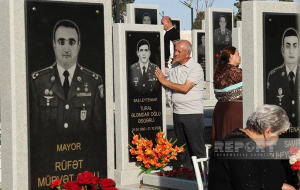 Vətən müharibəsinin ildönümü ilə əlaqədar Hərbi Memorial Məzarlığa ziyarət başlayıb