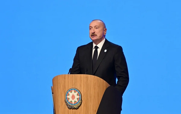YAP-ın VIII Qurultayı keçirilib, İlham Əliyev çıxış edib