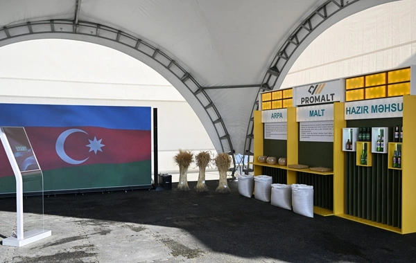 İlham Əliyev İmişlidə "Promalt" MMC-nin arpa emalı müəssisəsinin açılışını edib İlham Əliyev İmişlidə "Promalt" MMC-nin arpa emalı müəssisəsinin açılışını edib