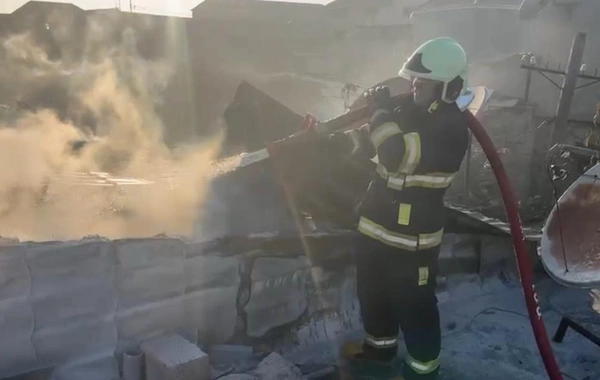 Bakıda evdə YANĞIN