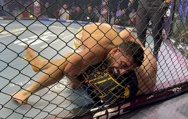 Alim Nəbiyev MMA üzrə ardıcıl olaraq üçüncü qələbəsini qazandı - VİDEO